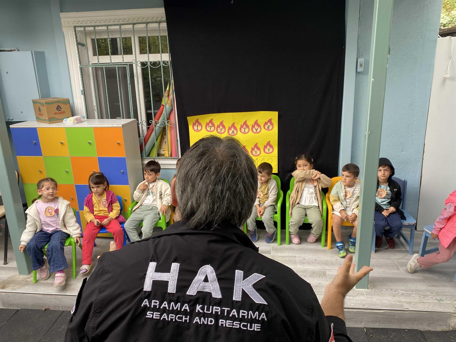 Çocuklarla Yangın Tatbikatı yangın eğitimi edep eğitim merkezi (1)