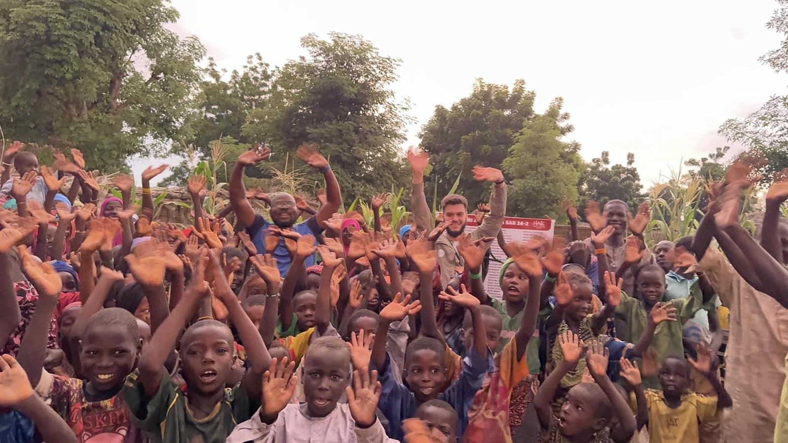 24. Etap Su Kuyuları Dualarla Açıldı nijer kuyu 24ü (3)-min-min