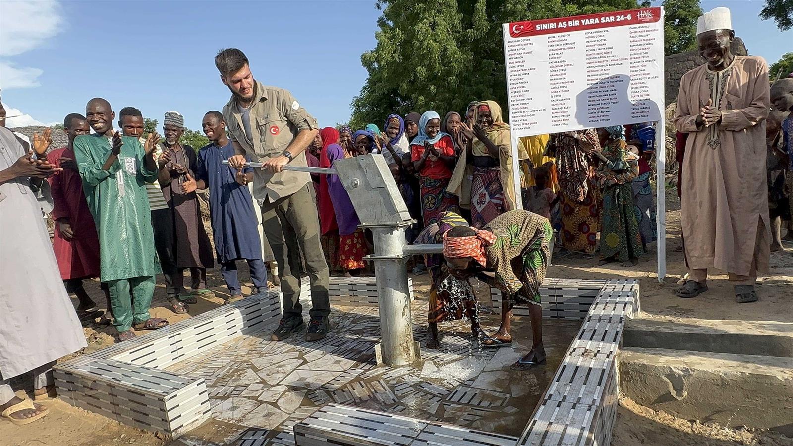 24. Etap Su Kuyuları Dualarla Açıldı nijer kuyu 24ü (6)-min-min