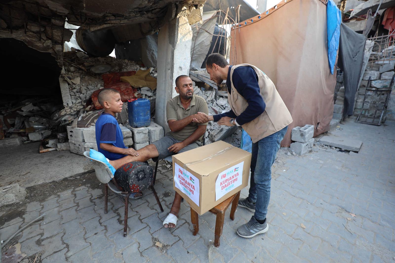 Gazze'de Kumanya Dağıtımı gazze kumanya (8)