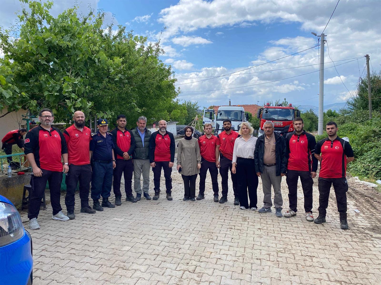 Gölpazarı'nda Protokolden Ekibimize Ziyaret protokol kapak