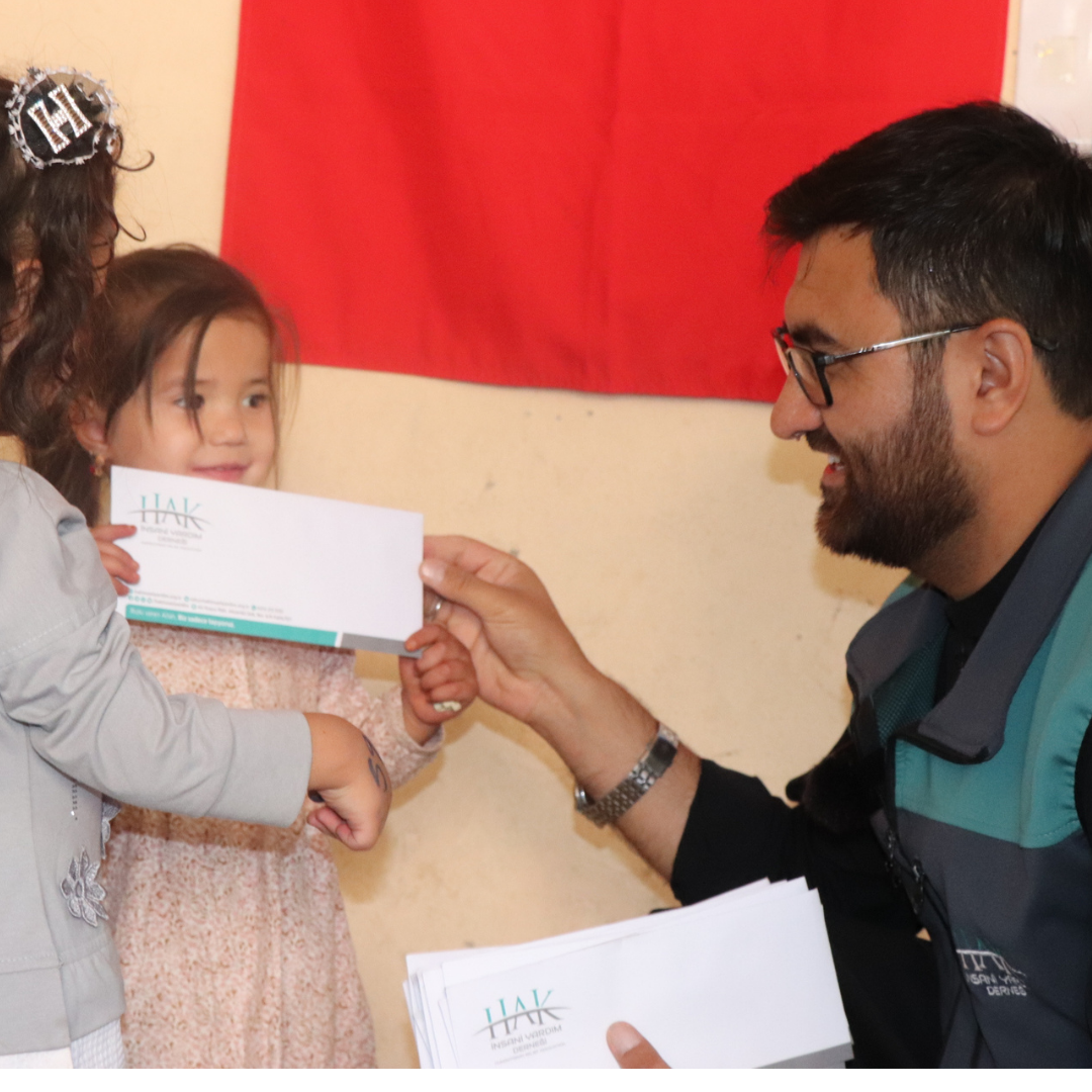 Afganistan'da Yetim Buluşması 2